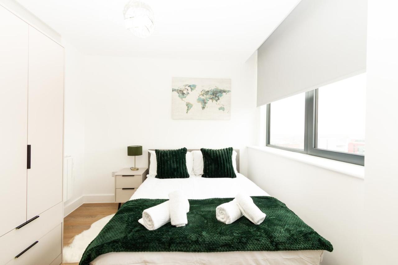 Stylish Studio Apt Overlooking Old Trafford مانشستر المظهر الخارجي الصورة