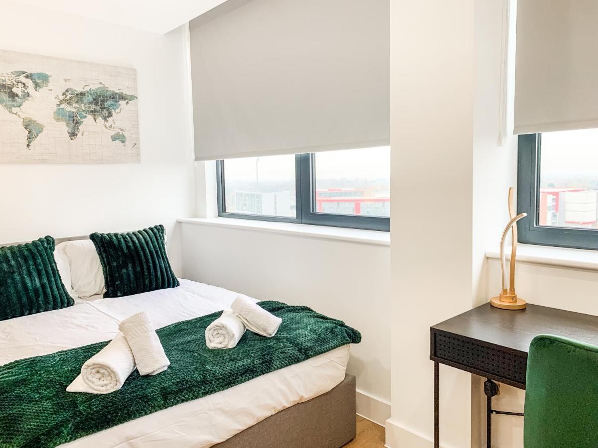 Stylish Studio Apt Overlooking Old Trafford مانشستر المظهر الخارجي الصورة