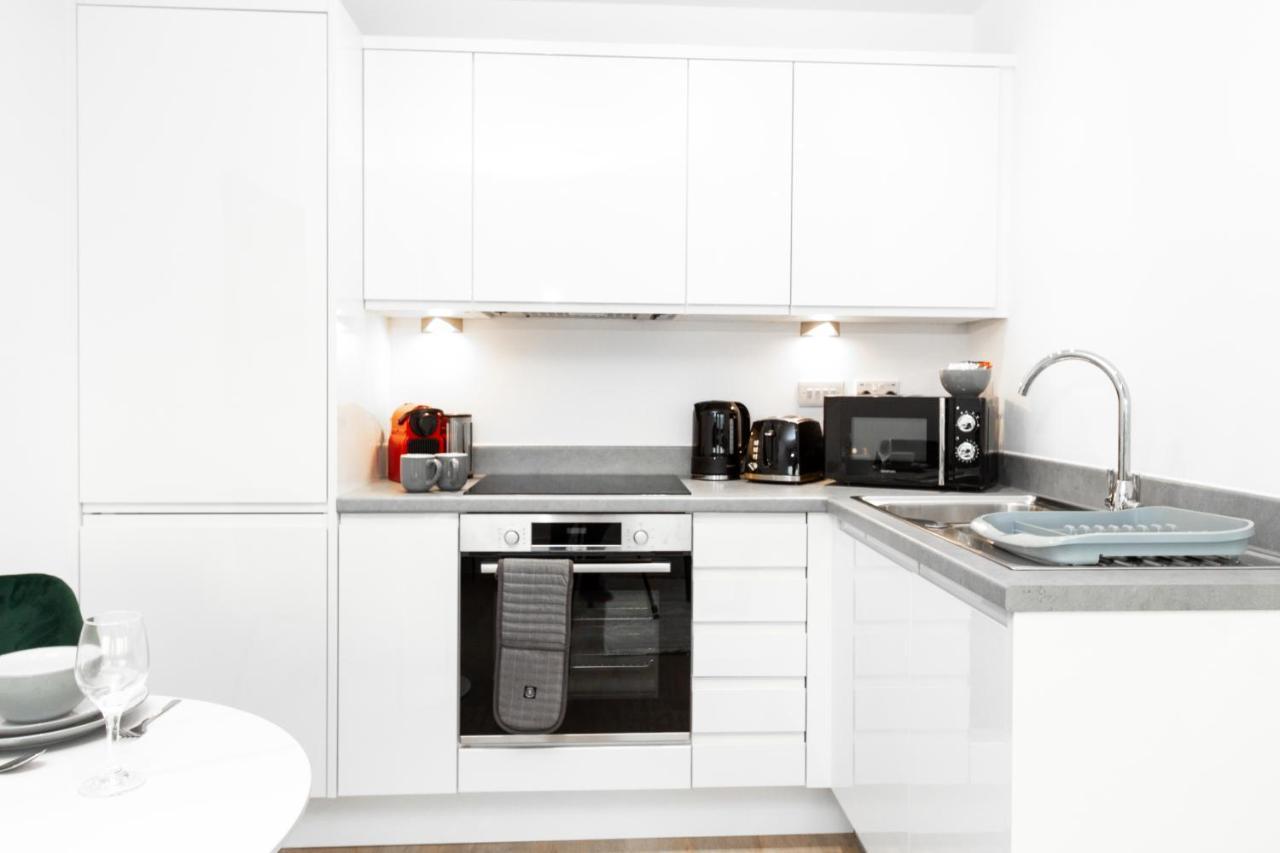 Stylish Studio Apt Overlooking Old Trafford مانشستر المظهر الخارجي الصورة
